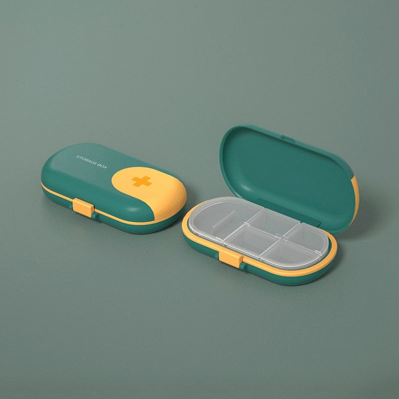 4/6 Grids Portable Travel Pill Case With Pill Cutter